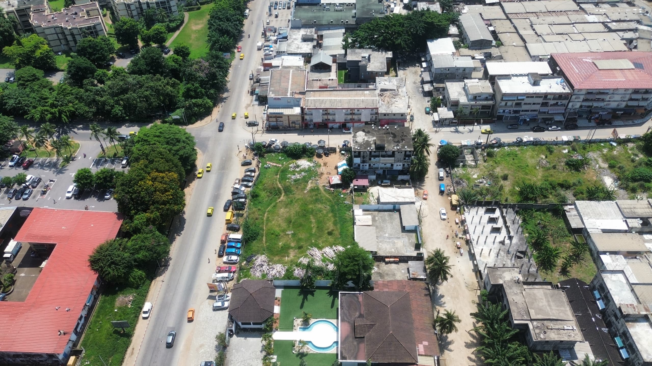 Terrain commercial pour partenariat au feu du casino 