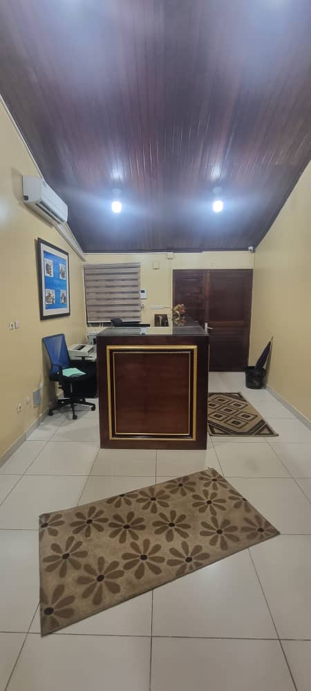 Vendons une villa basse a Cocody ANGRE 