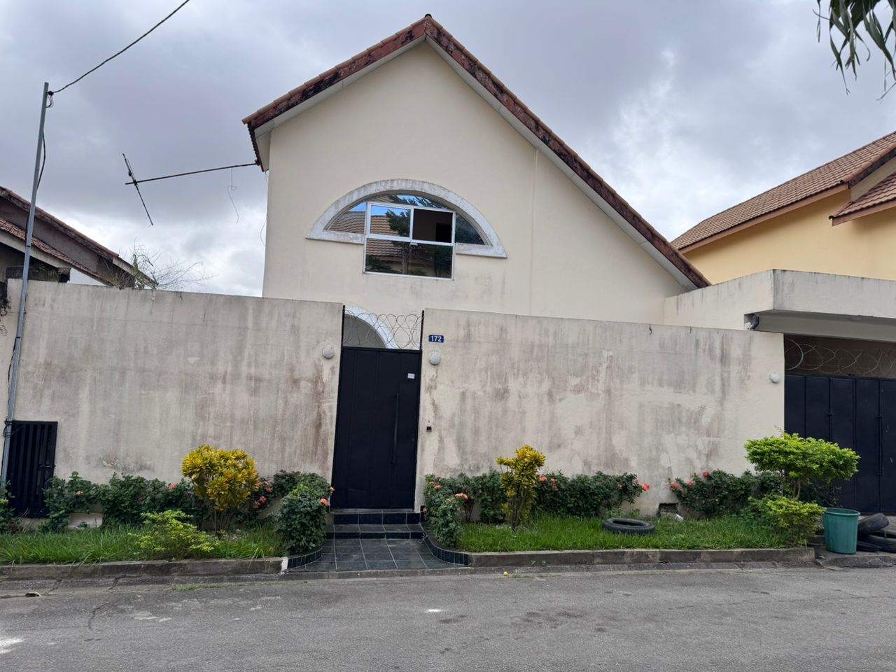 Location d'une villa duplex aux Arcades d'Angre 