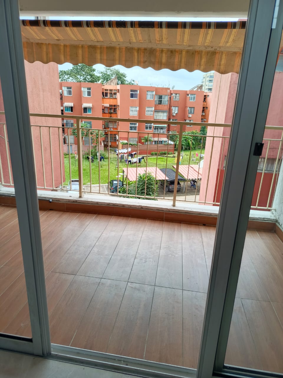 Location d'un appartement de 4 pièces au Golf 1 